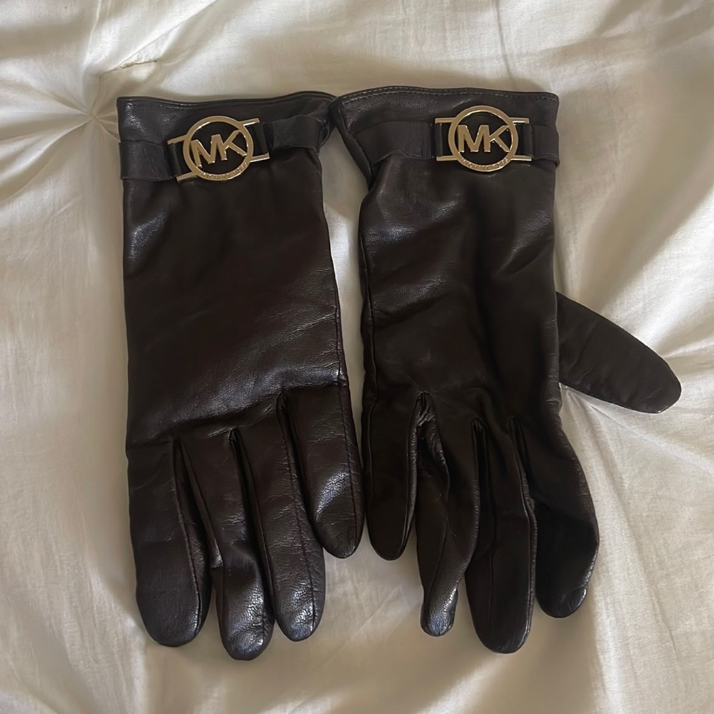 Michael Kors leather gloves